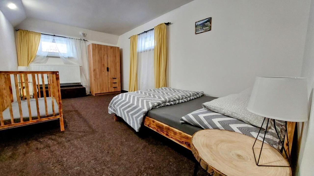 Suteren "Podhoubi" Apartman Broumov Kültér fotó